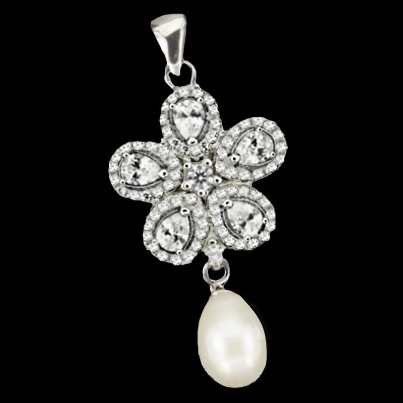 20.33 Cts Natural White Pearl Cz Solid .925 Sterling Silver Pendant