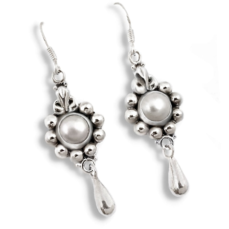 5.28 Cts Natural White Pearl , Solid .925 Sterling Silver Earrings