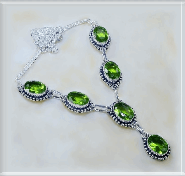 Pretty Faceted Peridot Gemstone .925 Silver Necklace - BELLADONNA